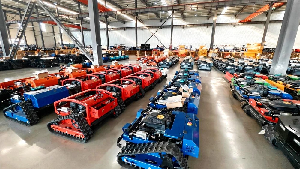 Why Remote Control Crawler Lawn Mowers Are the Future of Slope Mowing