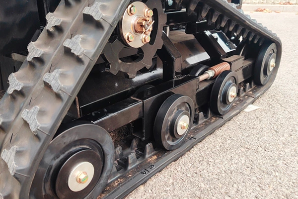 Remote Control - Triangular Track Lawn Mower