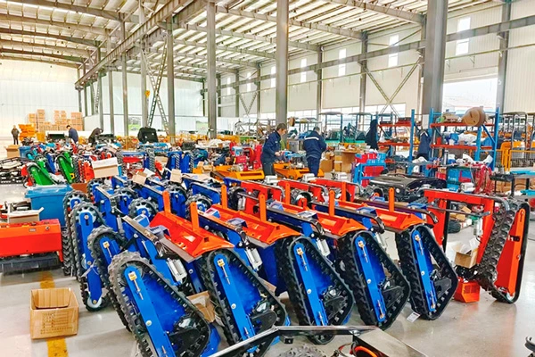 Remote Control - Triangular Track Lawn Mower